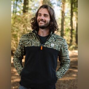 PASSENGER Set Off Recycled Polar 1/4 Zip Fleece - Size L